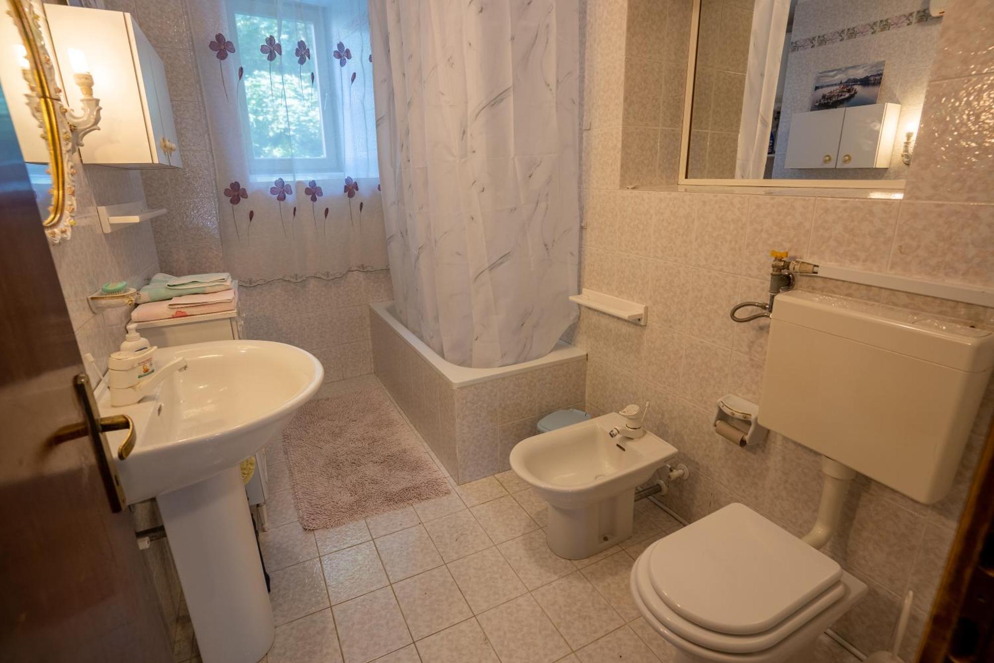 Violet's Place Črni Kal Extérieur photo